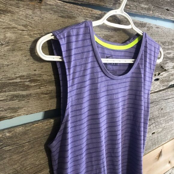 nike Size Small Purple Stripe Sleeveless Workout Top - Picture 2 of 5